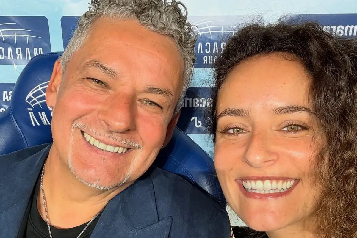 Roberto Baggio con la figlia Valentina sulla panchina del Maracanà